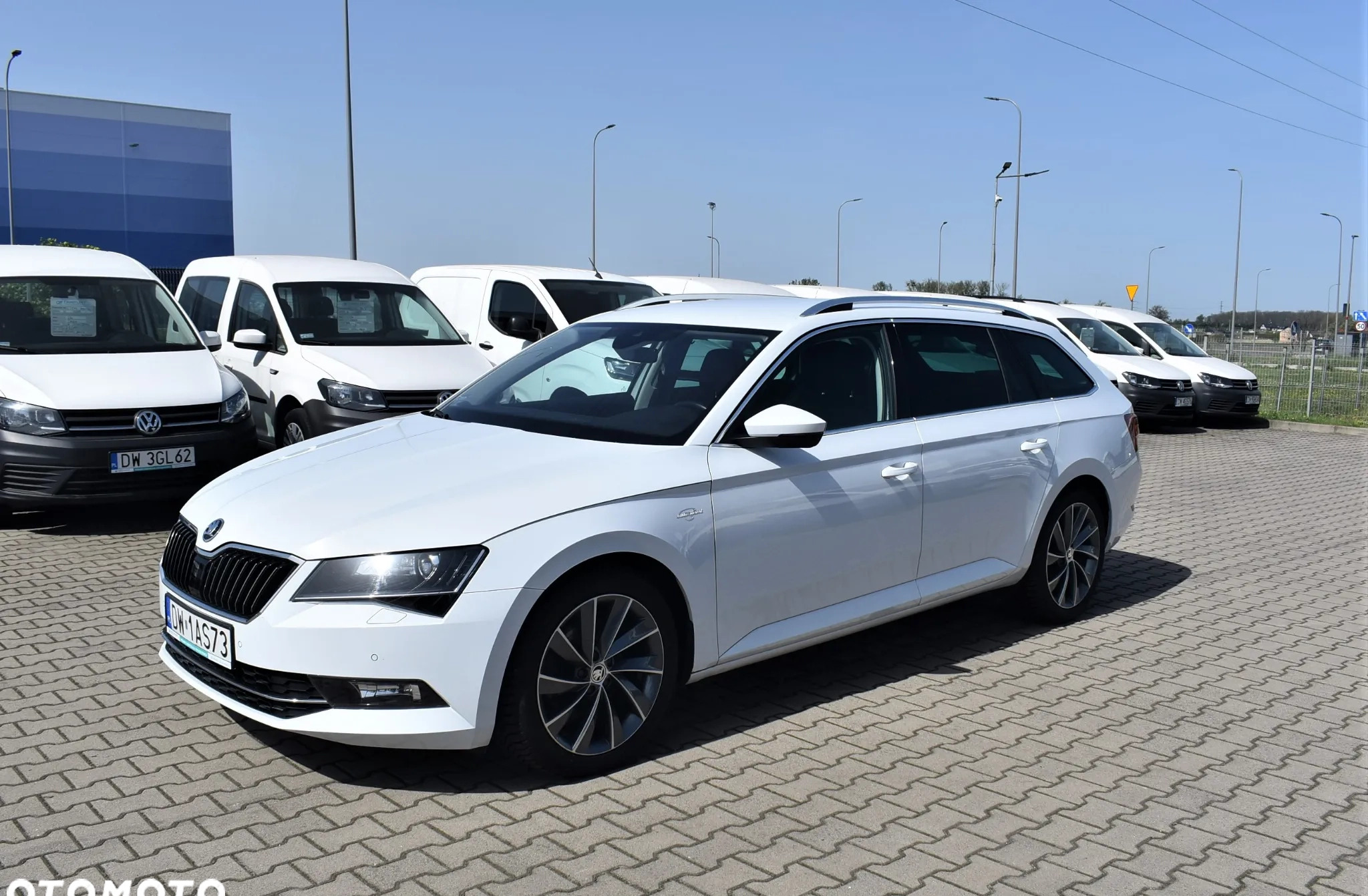 Skoda Superb cena 97200 przebieg: 115486, rok produkcji 2018 z Alwernia małe 781